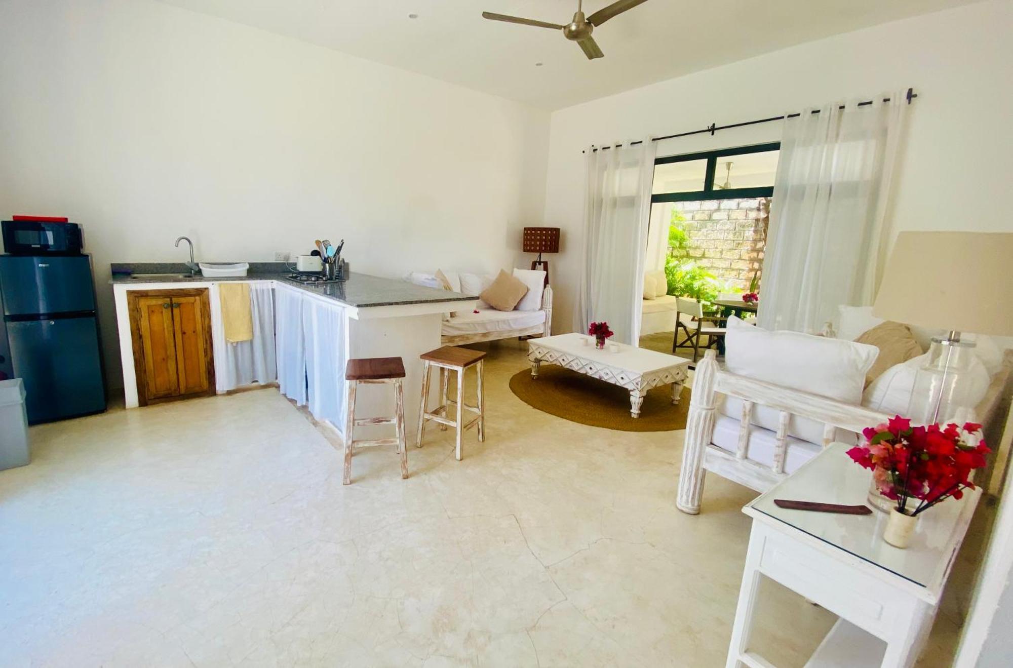 Villa Nyumba Nyekundu à Watamu Extérieur photo